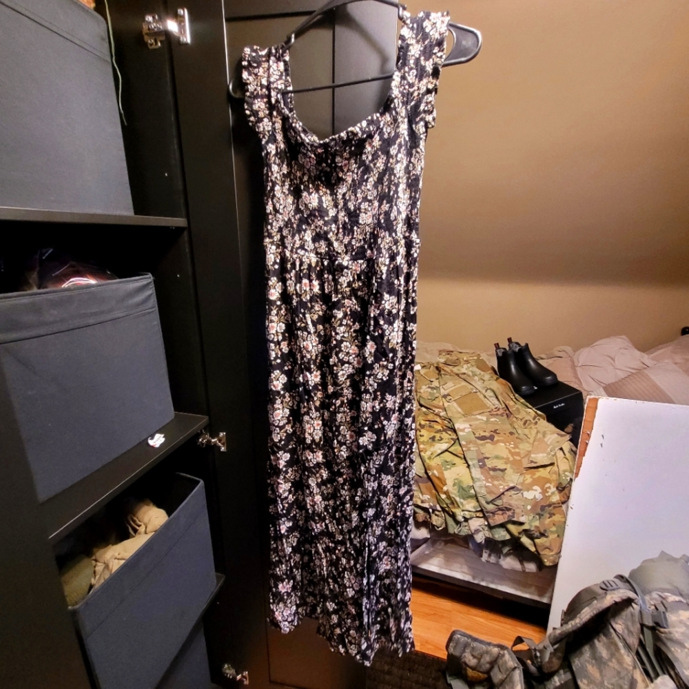 American Eagle Long Flowy Dress
